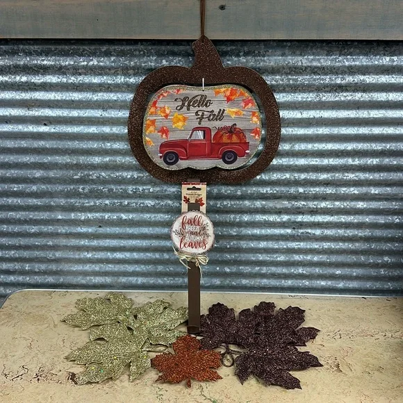 Decorative sign, wreath hanger and 7 bendable glitter leaves - Picture 1 of 9